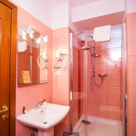 Hotel Decebal 4*