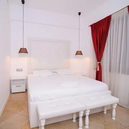 Hotel Decebal 4*