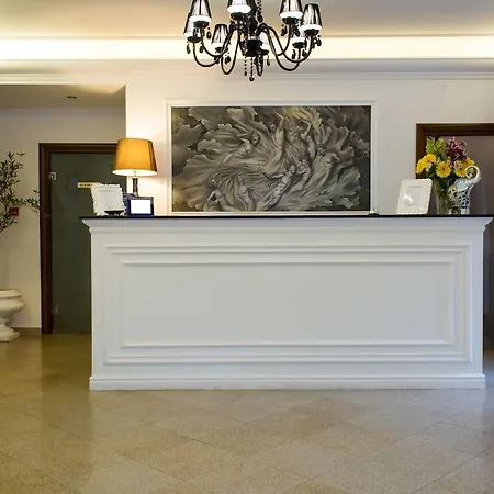 Decebal Hotel 4*