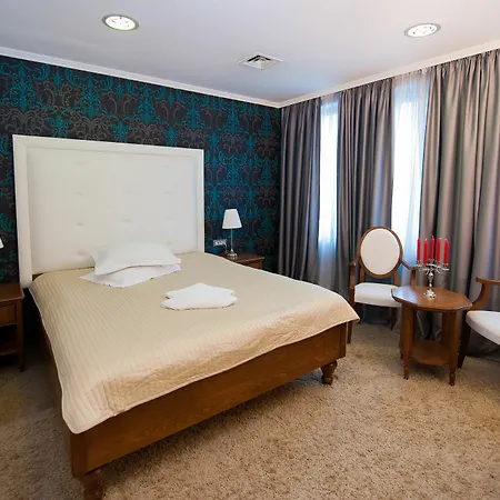 Decebal Hotel
