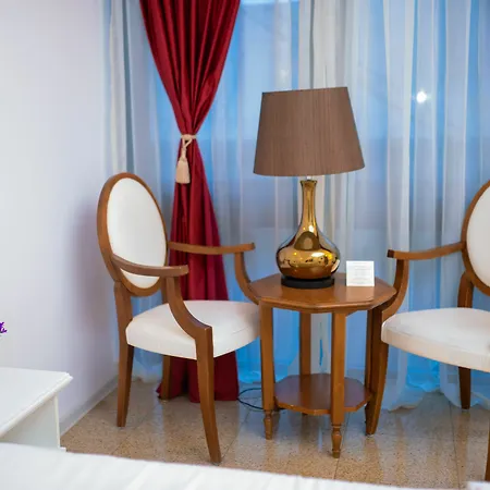 Hotel Decebal 4*