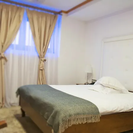 Hotel Decebal 4*